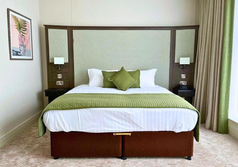 Отель Ravenport Resort