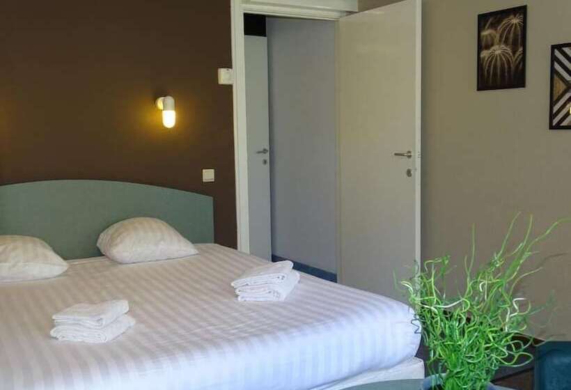 ホテル Sleep & Go Brugge