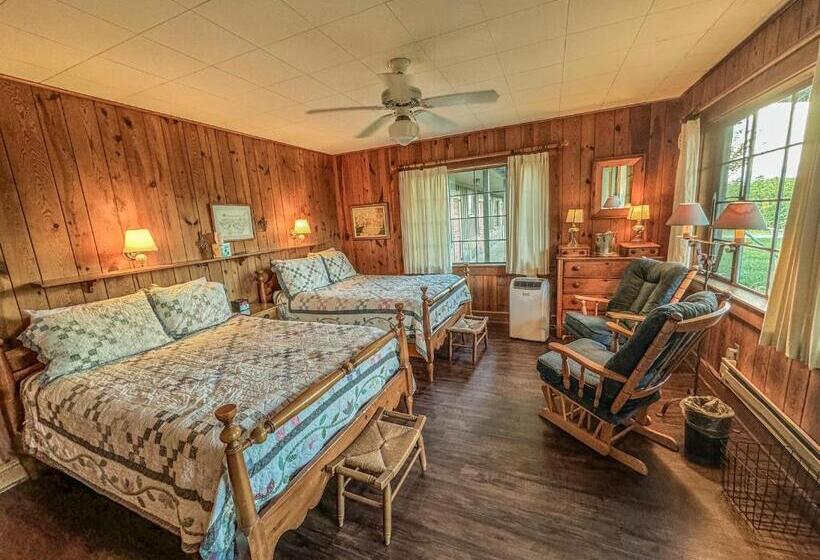 فندق صغير Hemlock Inn