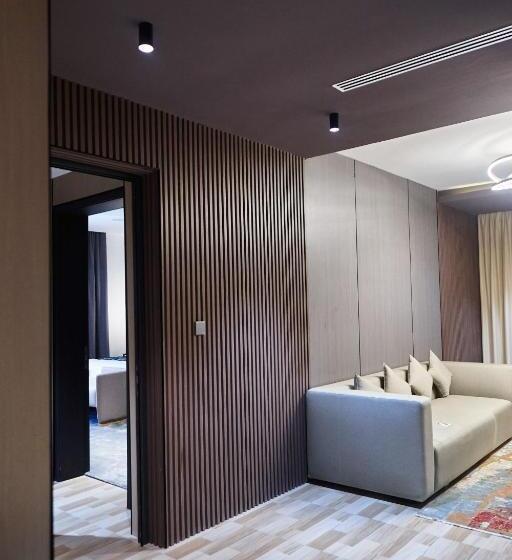 هتل Brickspoint Boutique Apart