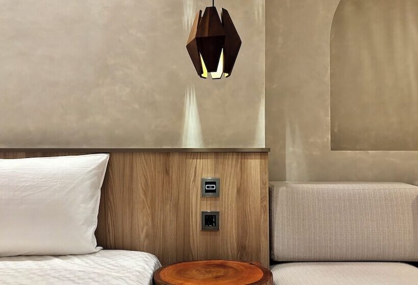 هتل Initial Tainan