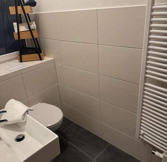 膳宿费 Elbcampingfass Sächsische Schweiz In Pirna
