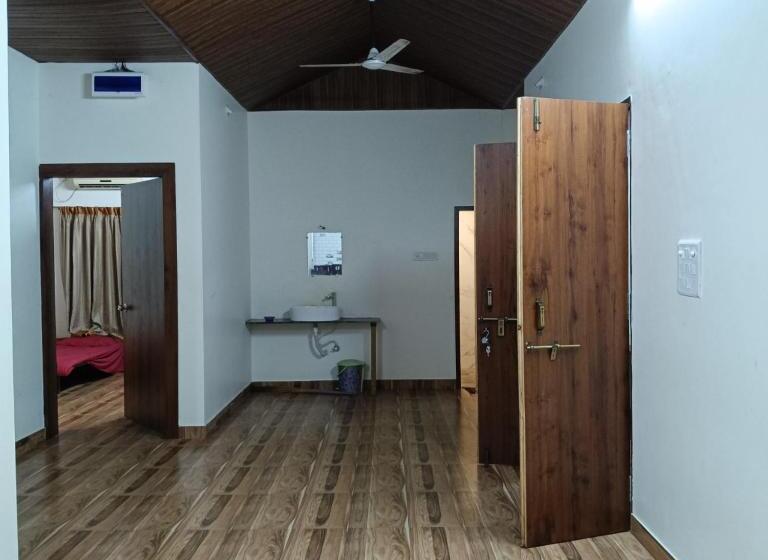 منتجع Sun And Moon Farmhouse Salvad