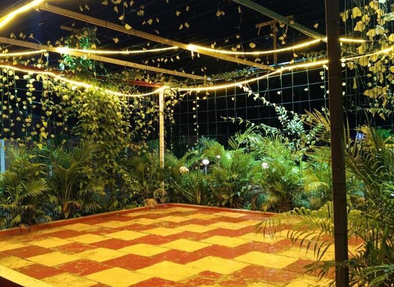 منتجع Sun And Moon Farmhouse Salvad