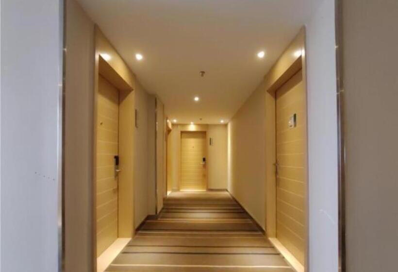 酒店 City Comfort Inn Nanchang Railway Station East Square Longwang Temple