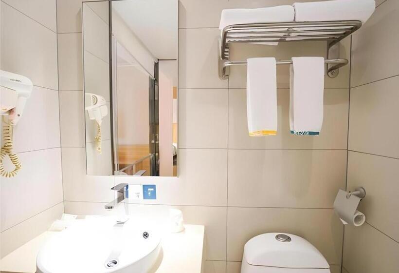 호텔 City Comfort Inn Wuhan East Lake Scenic Area Happy Valley