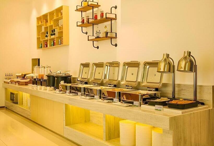 ホテル City Comfort Inn Yangjiang High Tech Zone Pinggang