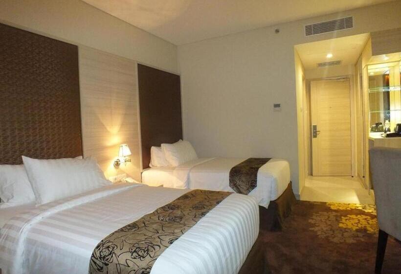 هتل Grand Royal Denai