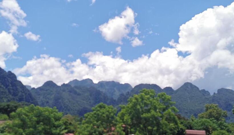 هتل Leng Saysana Guesthouse