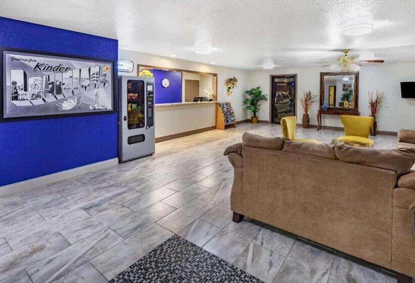 فندق Super 8 By Wyndham Kinder/coushatta Near Casino
