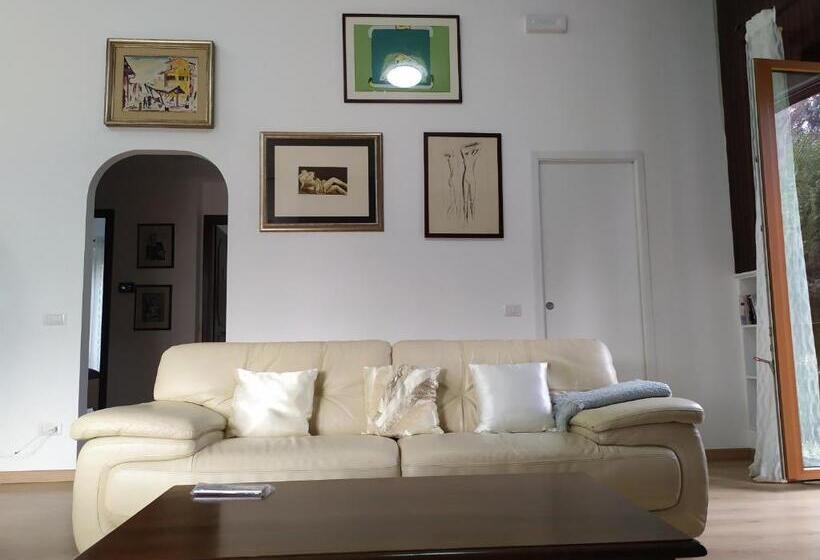 Villa Degli Ulivi