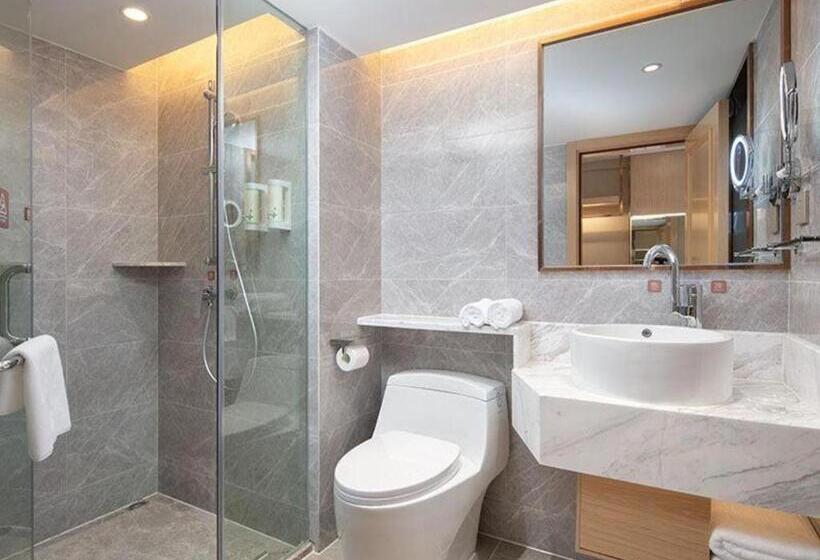 Vienna Hotel Yongzhou Dong An High Speed Railway Station