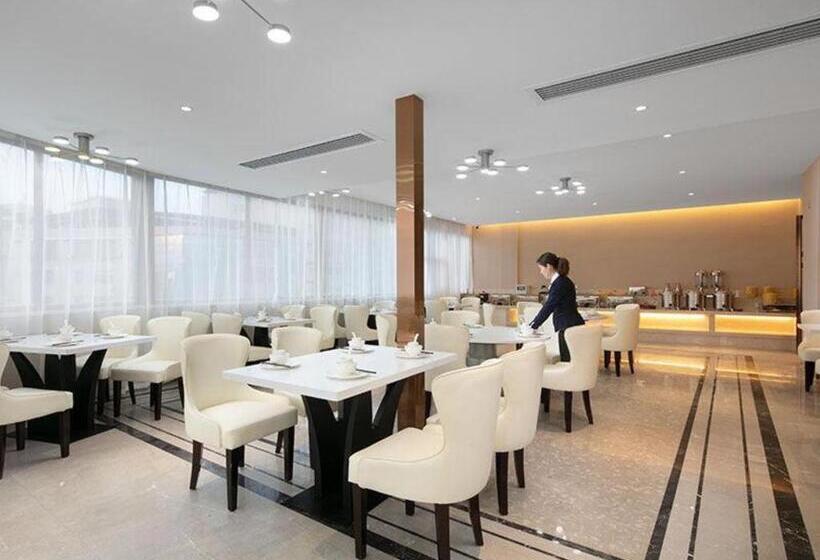 Vienna Hotel Yongzhou Dong An High Speed Railway Station