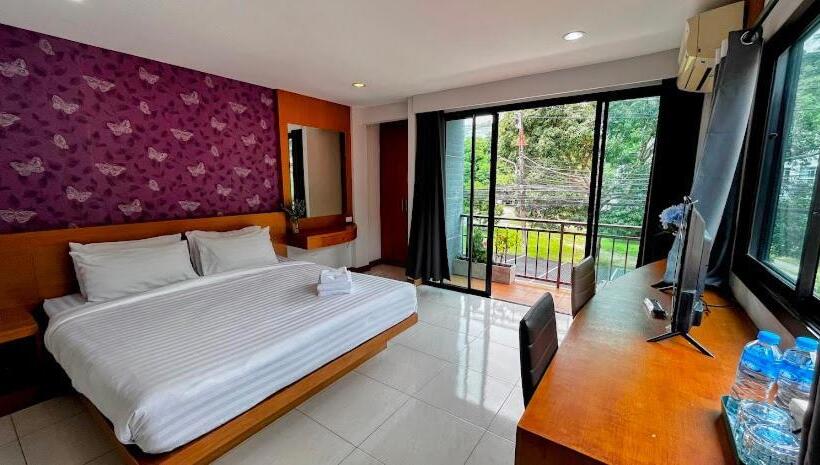 בית מלון כפרי Coco Mountain View Guest House