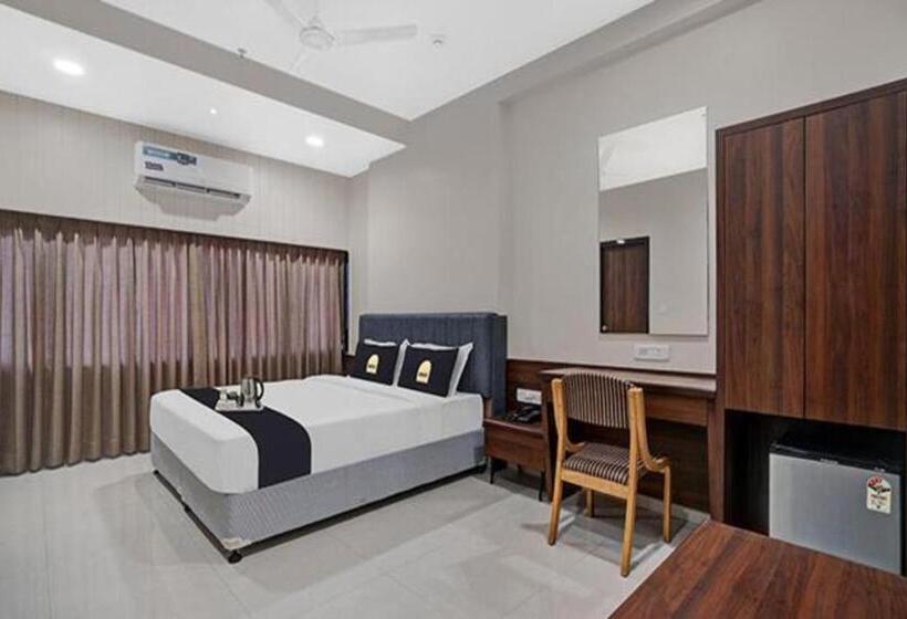 Hotel Raajpath, Vadodara
