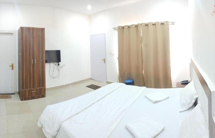 هاستل Jungle By Sturmfrei Morjim