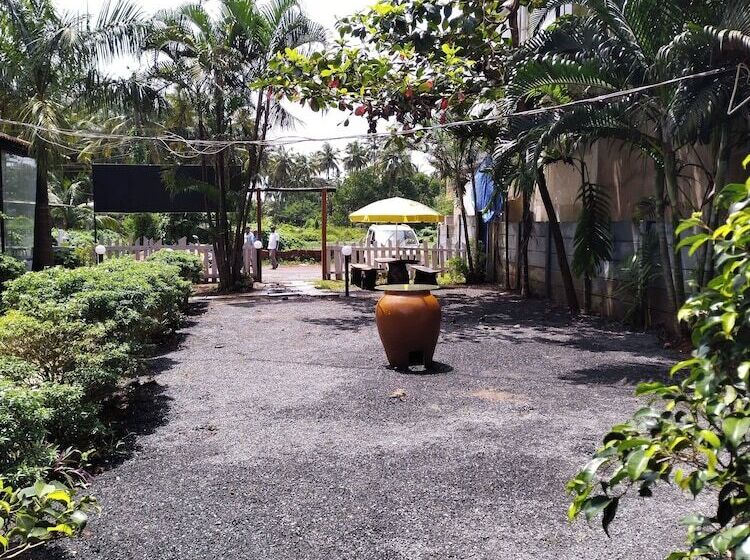 هاستل Jungle By Sturmfrei Morjim