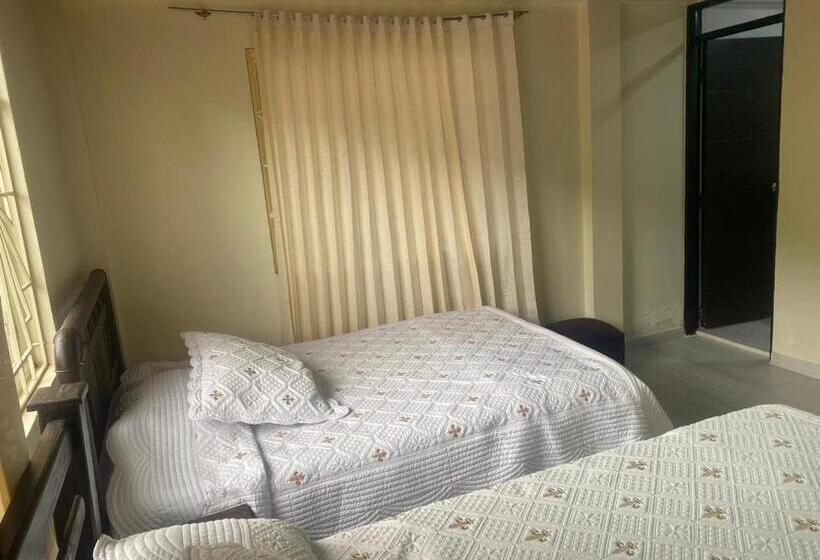 فندق صغير Los Geranios Hospedaje