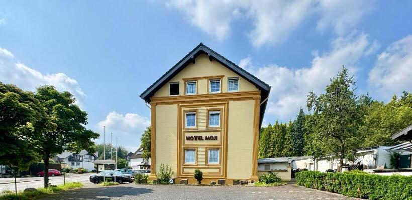فندق صغير Moji 3 Landhaus Köln