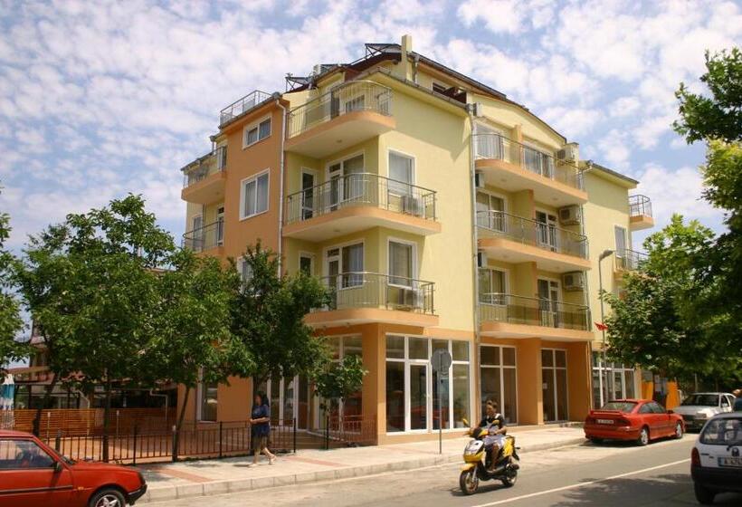 Hotel семеен хотел калисто