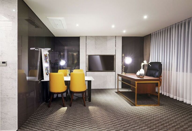 Hôtel Jeongseon Js Grand Palace