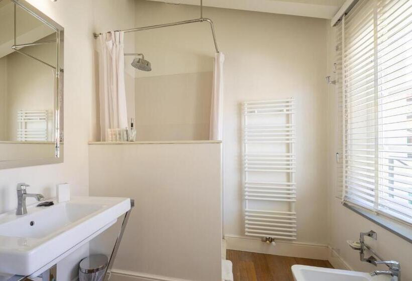 مبيت وإفطار Suite In Dimora Storica   Empoli Centro   Hall 5 Stelle
