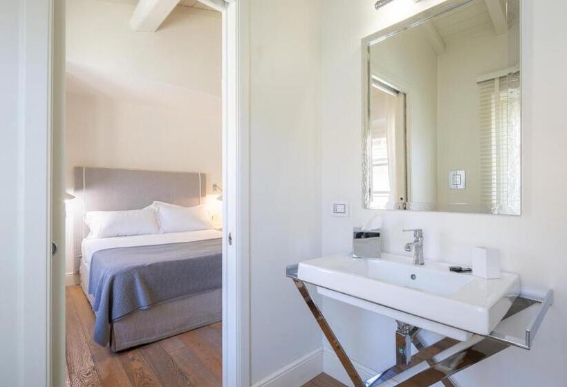 مبيت وإفطار Suite In Dimora Storica   Empoli Centro   Hall 5 Stelle