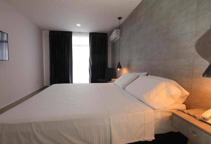 هتل La Sultana Tumaco