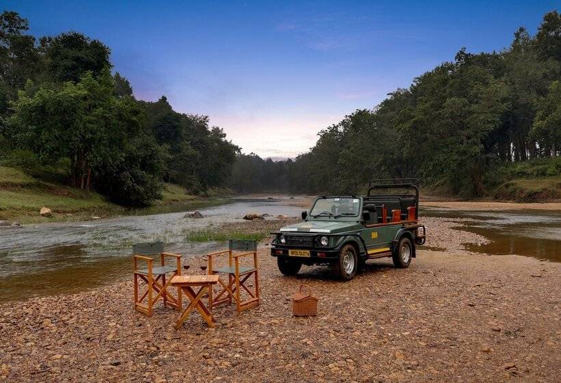 ホテル Lemon Tree Wildlife Resort, Kanha