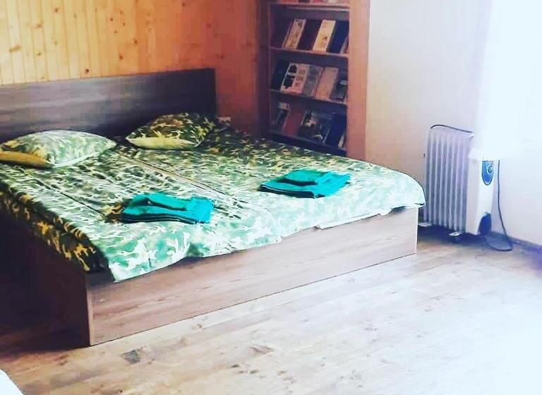 פנסיון Grün Hof Militray Sadyba