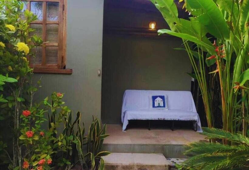 هاستل Pousada Jacarandá