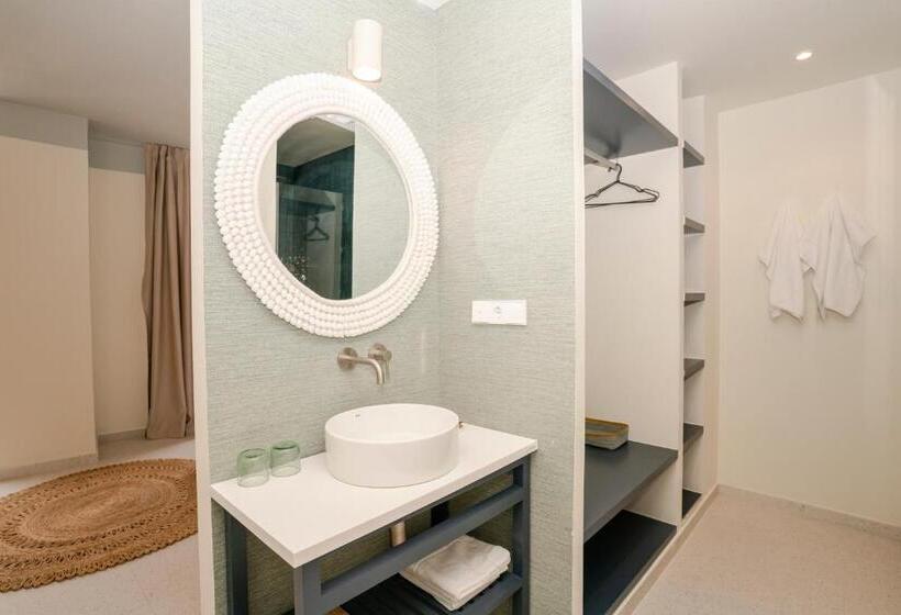 هتل Atlante Sanxenxo Boutique