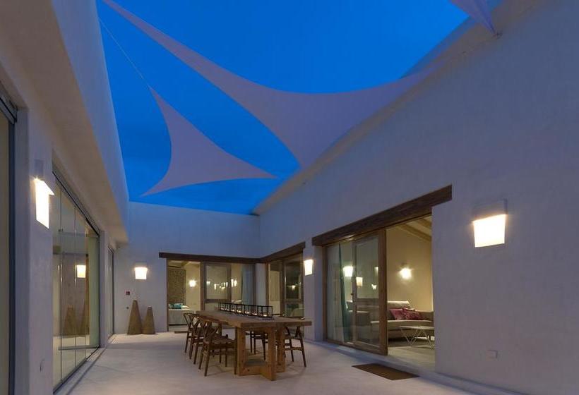 تختخواب و صبحانه Boho Suites Denia
