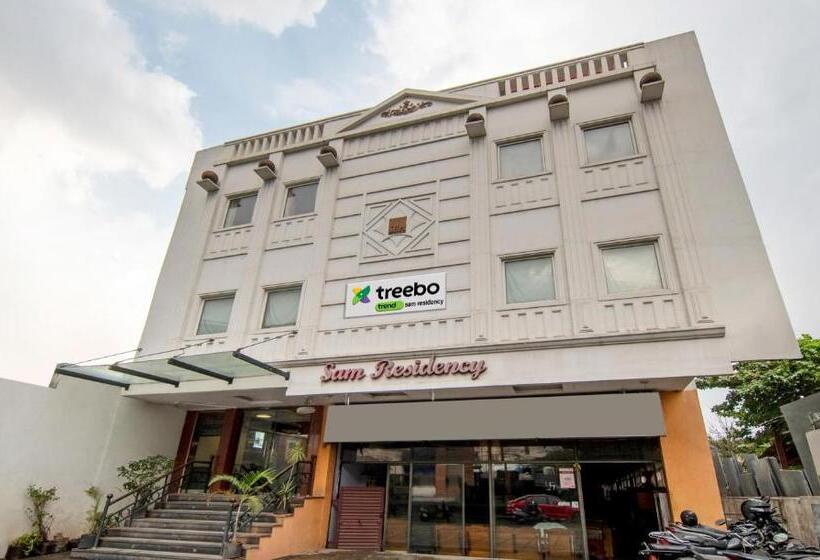 בית מלון כפרי Treebo Sam Residency