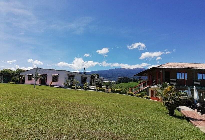 هتل La Fragata Src