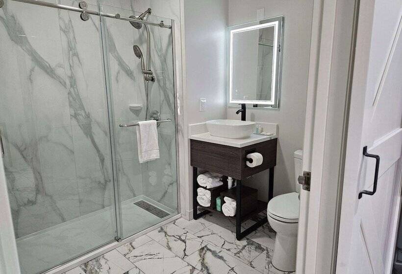 호텔 Quality Inn & Suites Columbia Harbison
