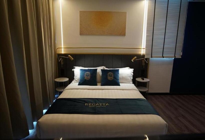 Отель Best Stay At Kozi Square