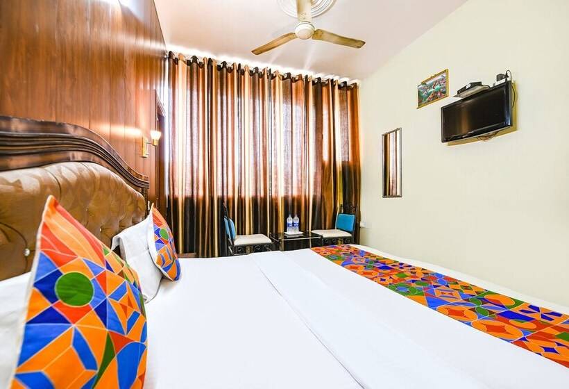 فندق Fabexpress Skylark