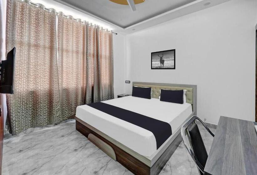 Super Oyo Flagship Hotel Singh Residency