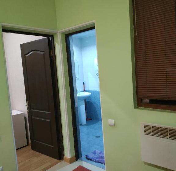 Hostel Komitas Avenue Guest House