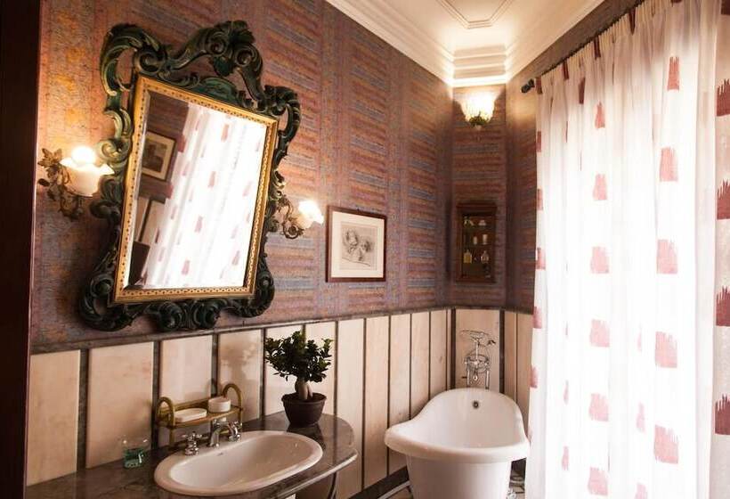 تختخواب و صبحانه Palazzo Melluso Luxury Suite