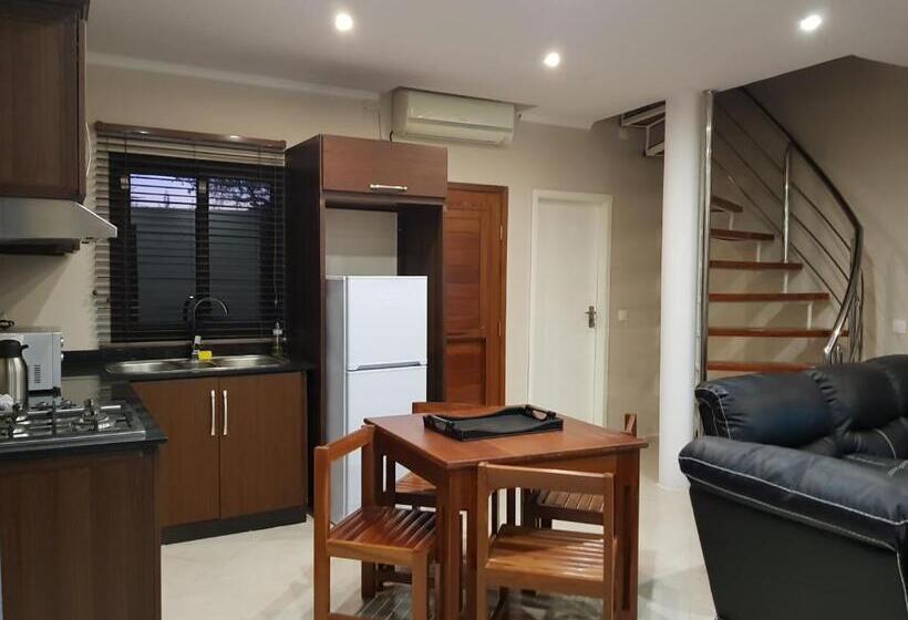 リゾートホテル Ossanzaia Bilene Lodge