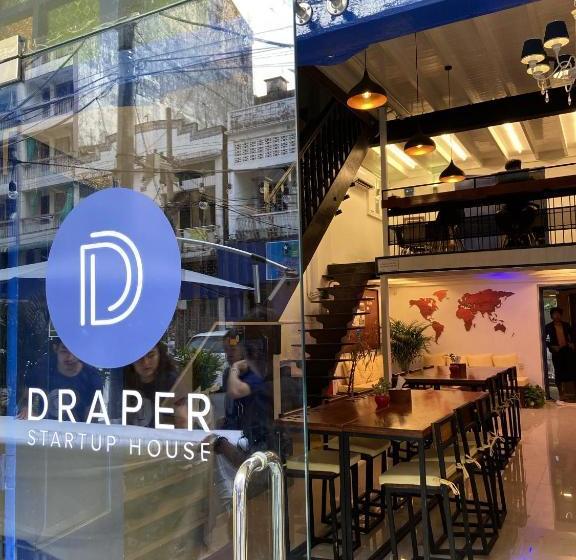 هاستل Draper Startup House For Entrepreneurs