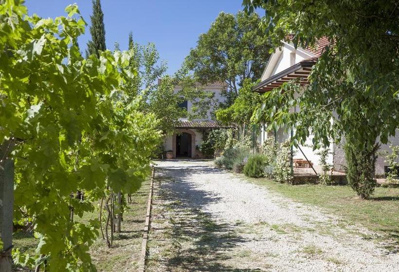 مبيت وإفطار Antico Casale Spezia Pelagalli