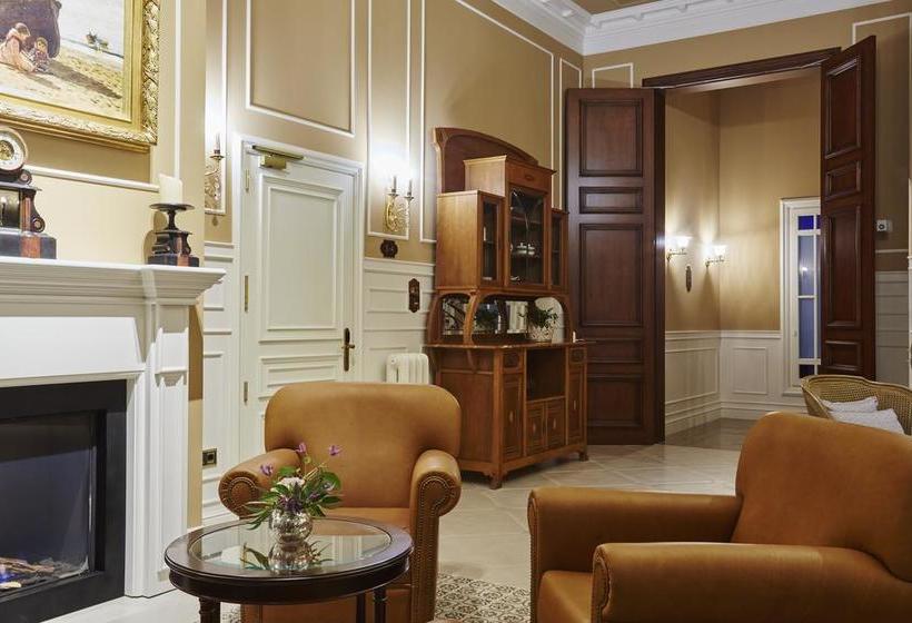 هتل Casa Vilella 4 Sup