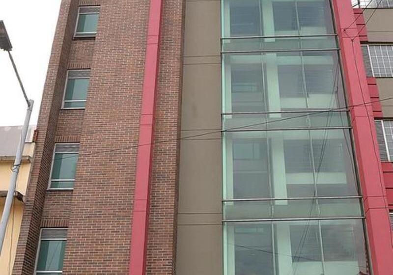 هتل Romanza Medellin