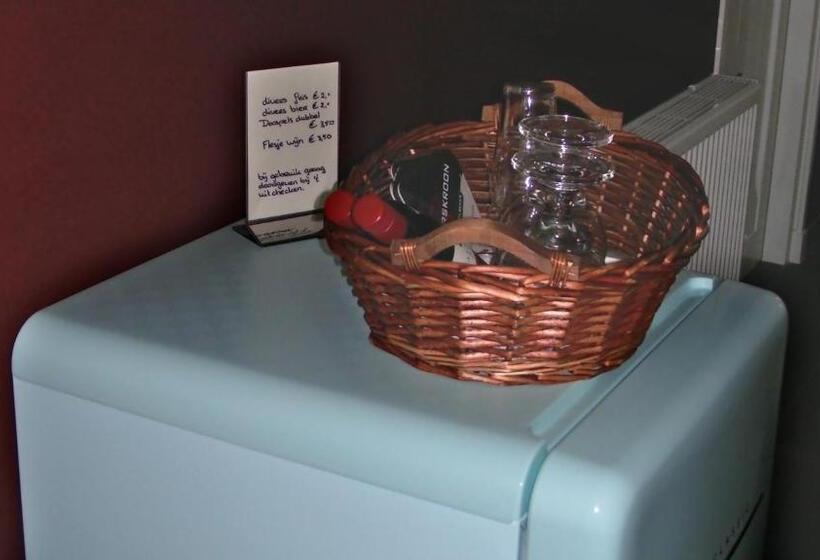 Bed and Breakfast De Turfstaeker