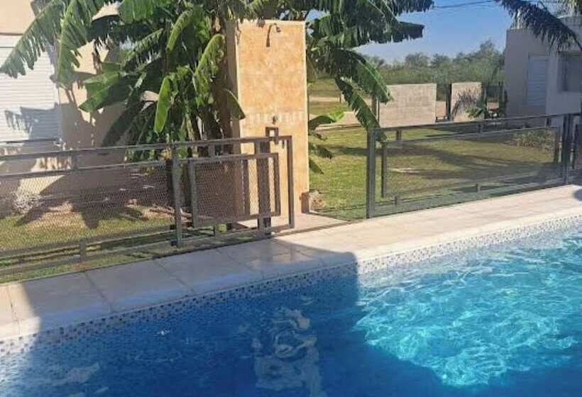 Kon Tiki Cabañas