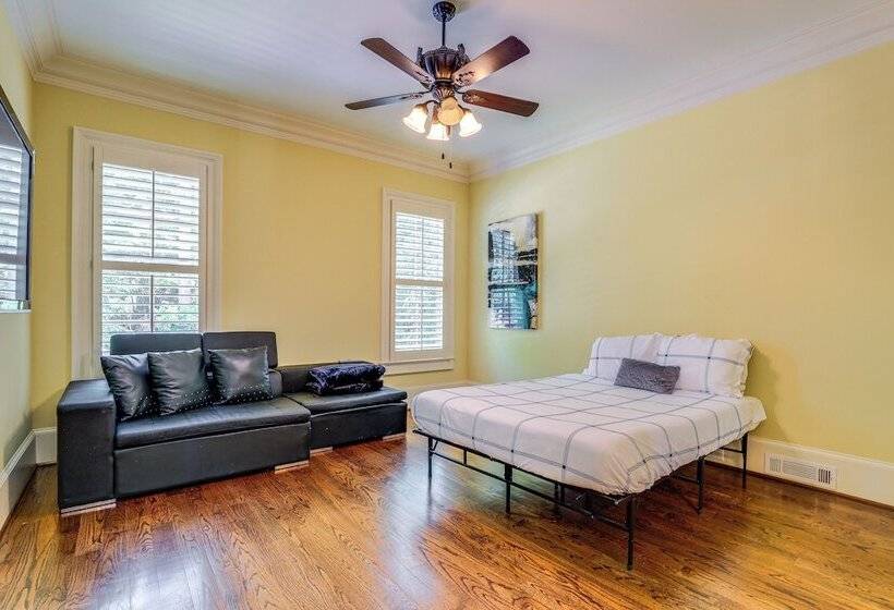 Luxe Atlanta Home ~ 12 Mi To Downtown!