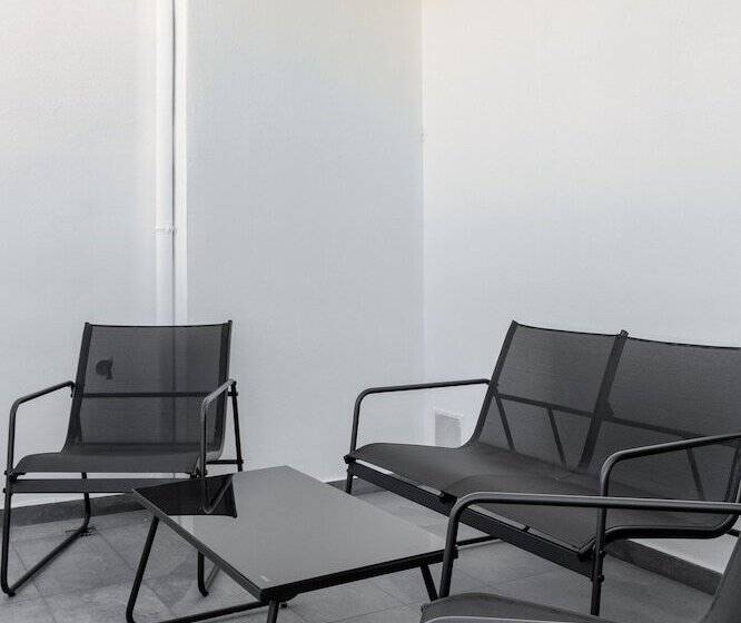 The Urbanist Inner City Residences